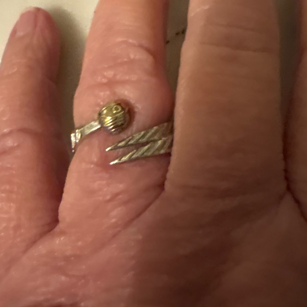 Alex and Ani ring 7.5